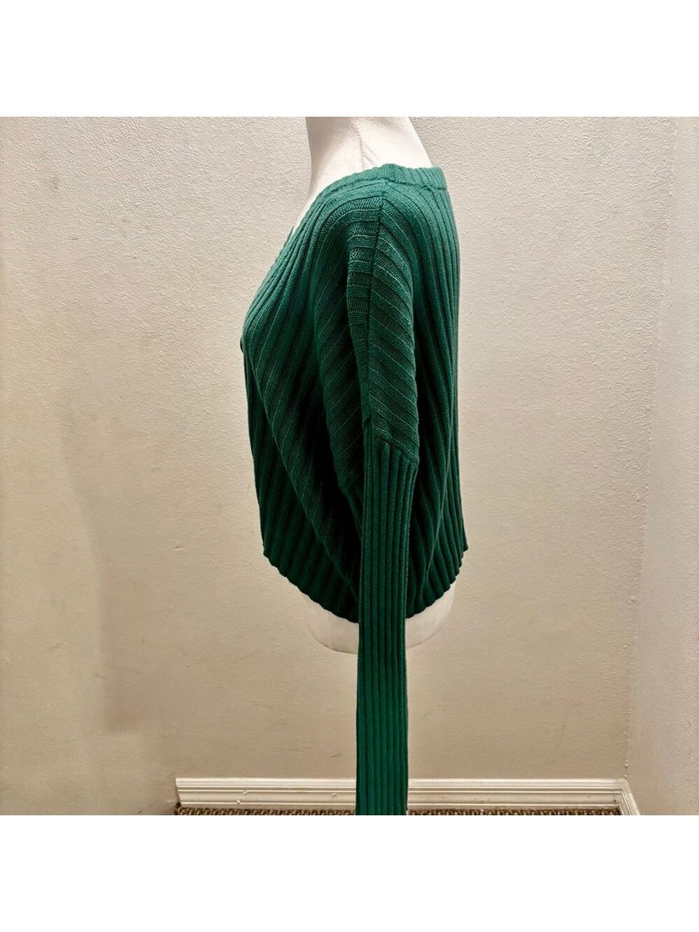American Eagle Green Boxy Ribbed Button Up Cropped Cardigan Sweater M - Picture 7 of 10